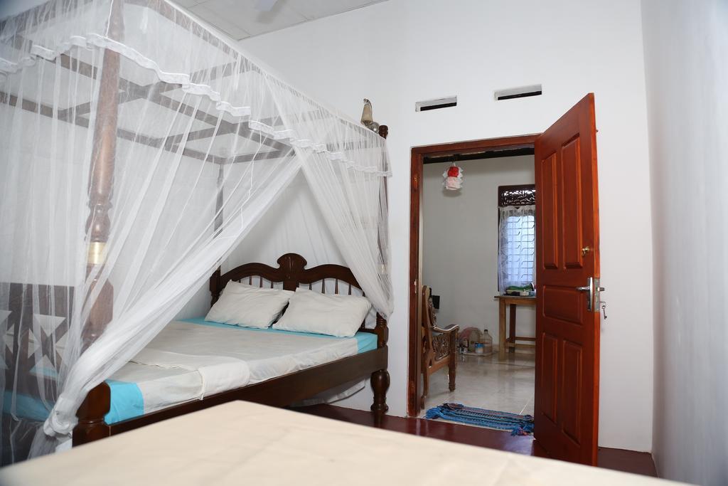 Sun Bird Eco Guest Mirissa Hotel ภายนอก รูปภาพ
