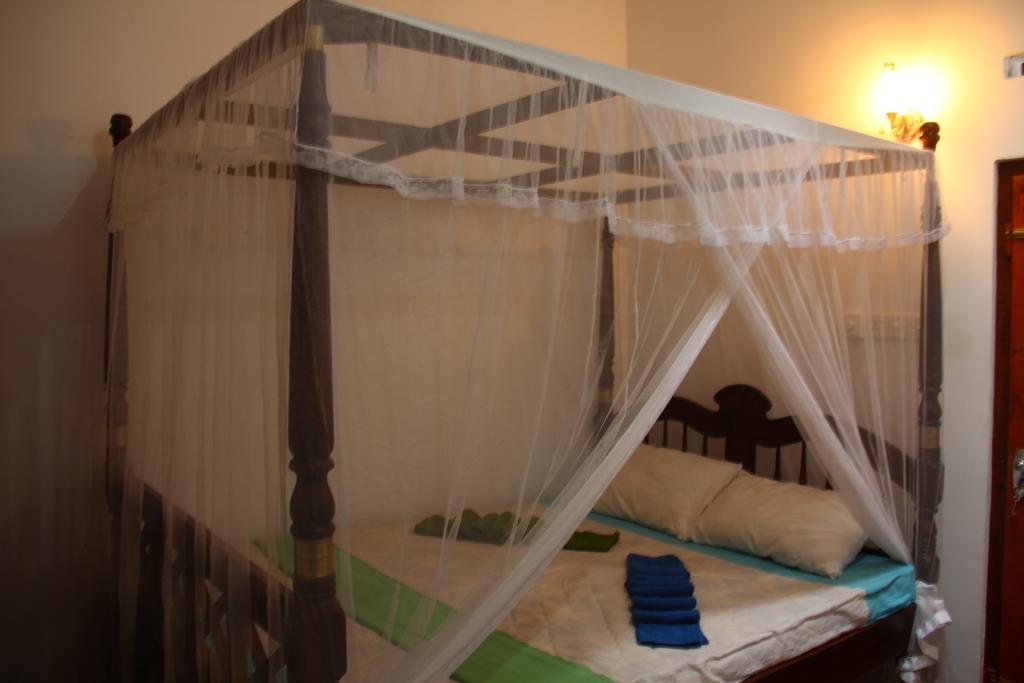 Sun Bird Eco Guest Mirissa Hotel ภายนอก รูปภาพ