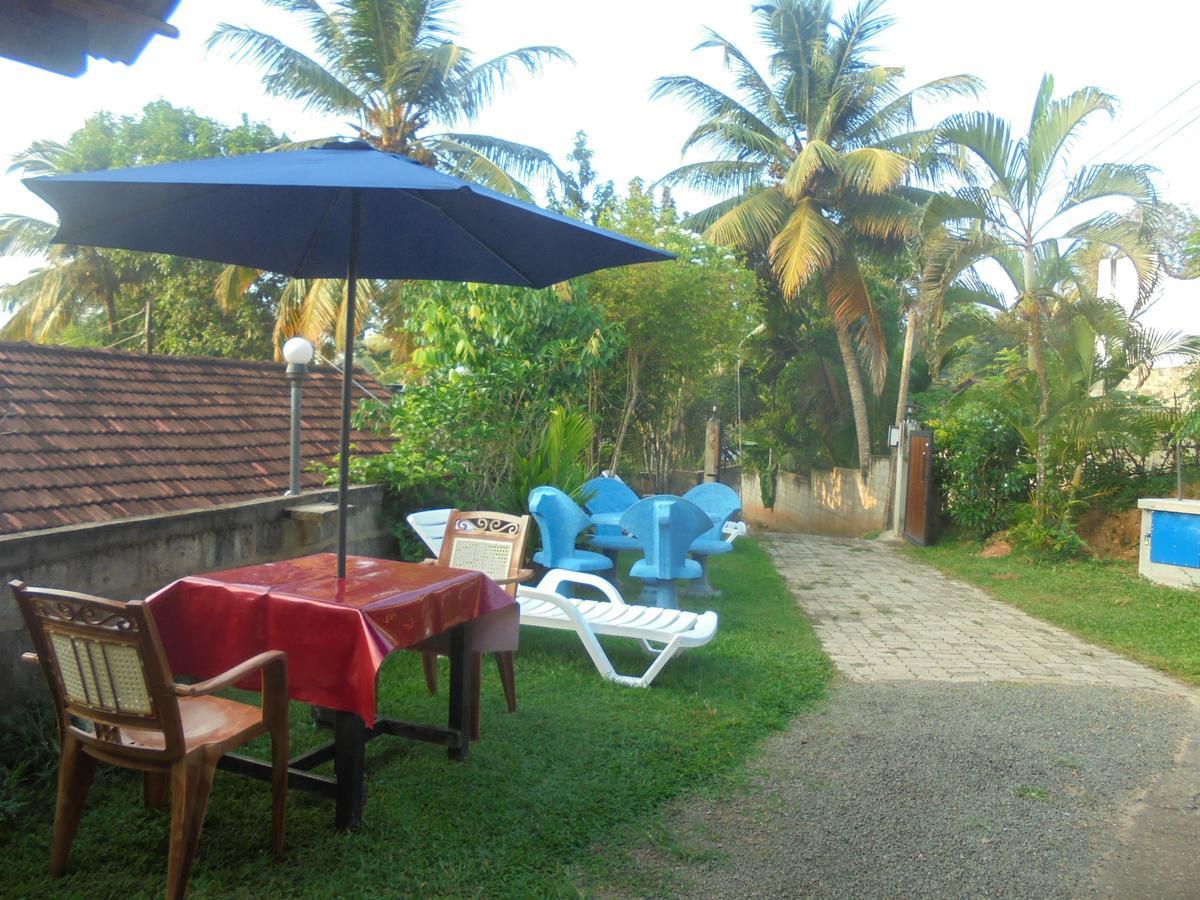 Sun Bird Eco Guest Mirissa Hotel ภายนอก รูปภาพ